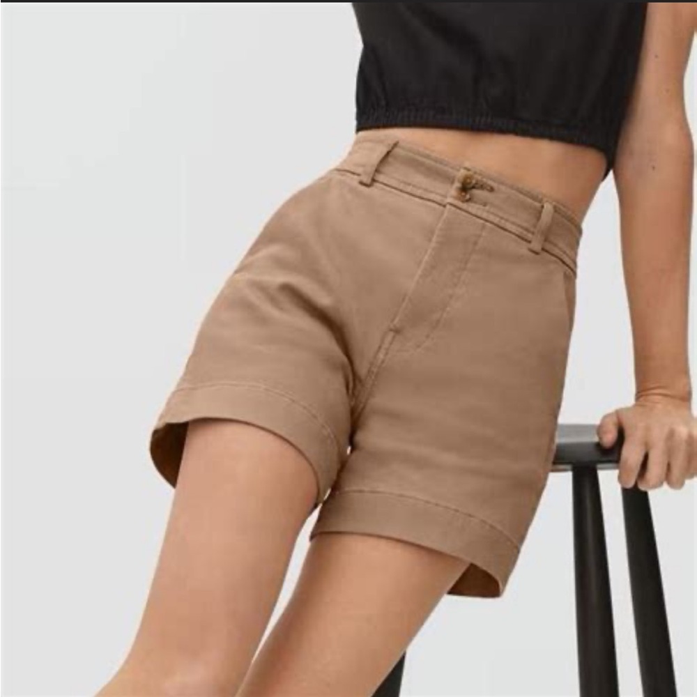 Everlane High Waist Shorts in Tan